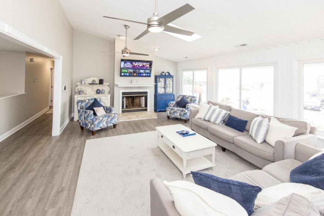 Photo of Livingroom in Sandbridge