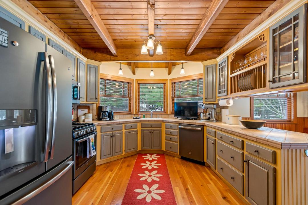 Photo of Kitchen in Sagle