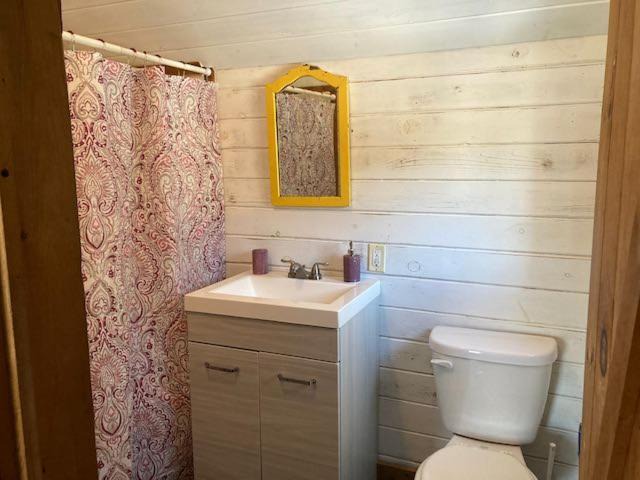 Photo of Bathroom in Pond Eddy