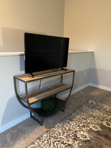 Photo of Livingroom in First Ward