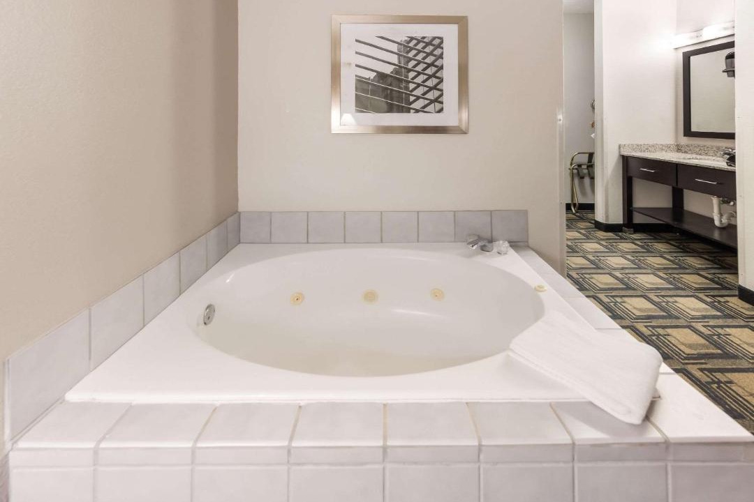 Photo of Bathroom in Mason
