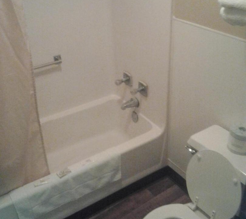 Photo of Bathroom in Xenia