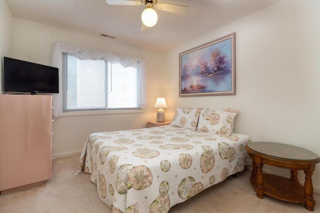Photo of Bedroom in North Ocean City
