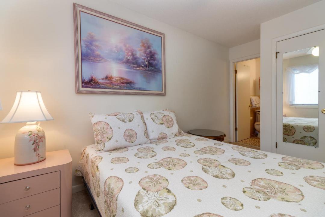 Photo of Bedroom in North Ocean City