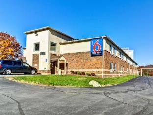 Photo of Buildings in Moon Township