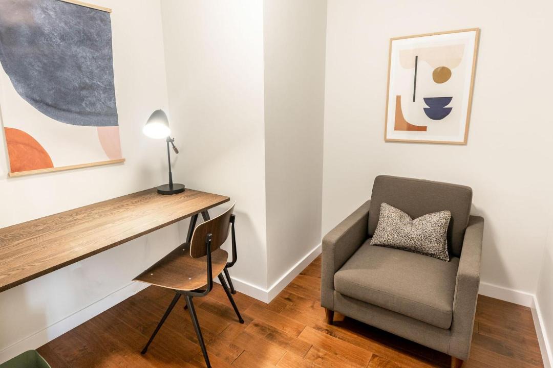 Photo of Livingroom in Central Business District