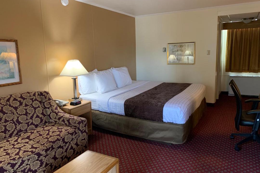 Photo of Bedroom in Revloc