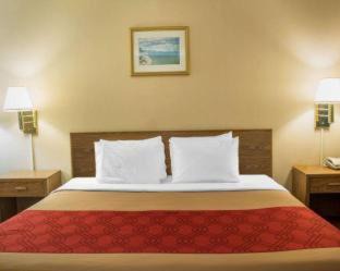 Photo of Bedroom in Drums