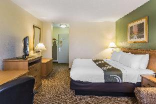 Photo of Bedroom in Perrysburg