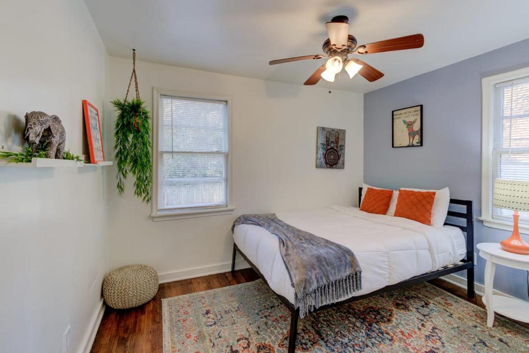 Photo of Bedroom in Midtown