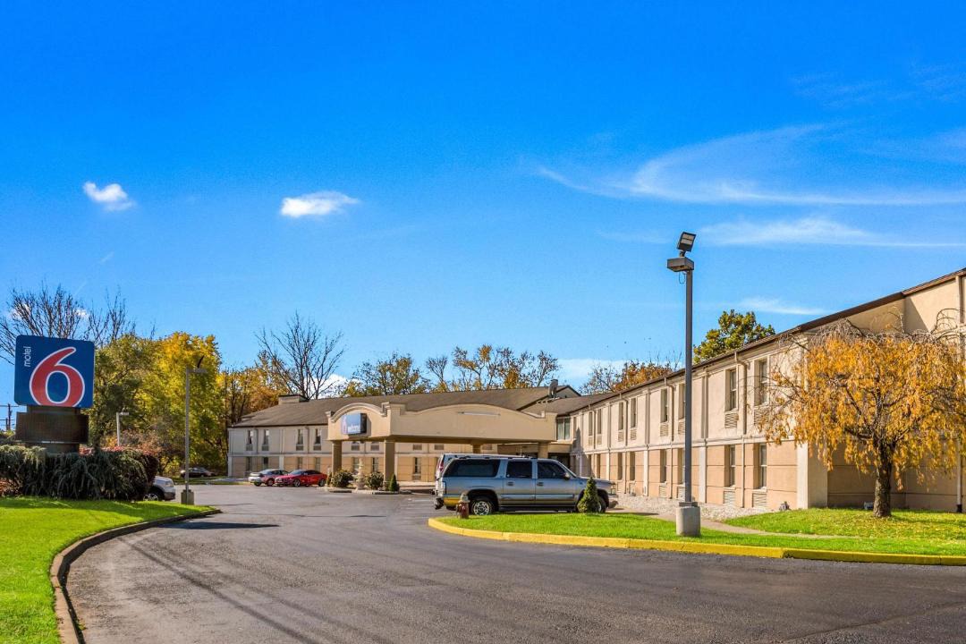 Photo of Buildings in Levittown
