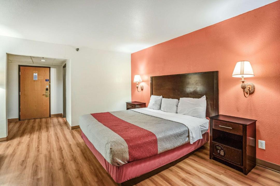 Photo of Bedroom in Levittown