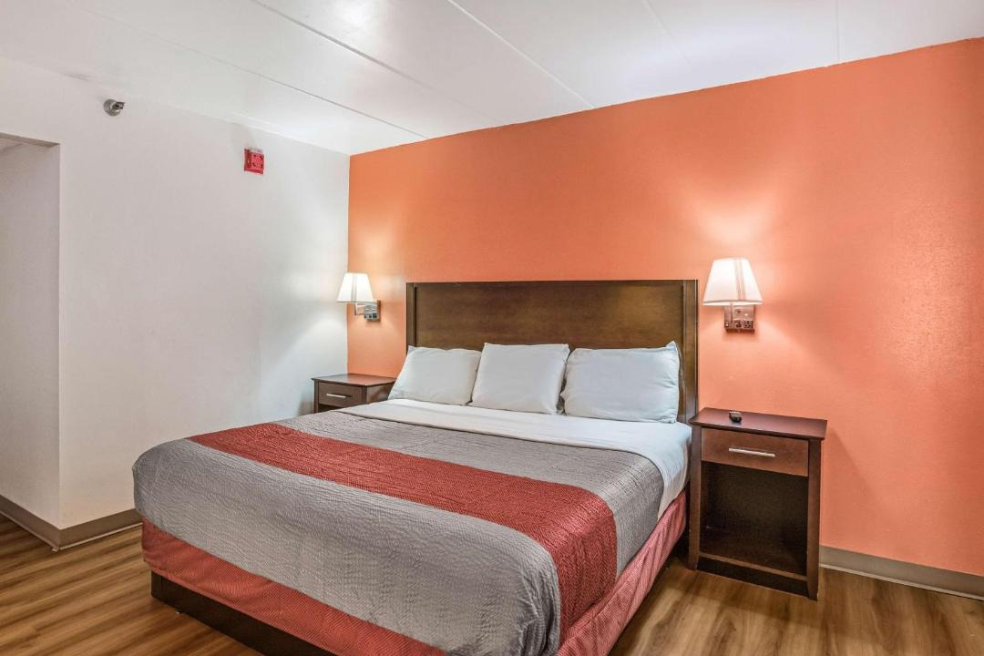 Photo of Bedroom in Levittown