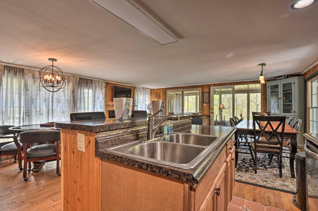 Photo of Kitchen in High View