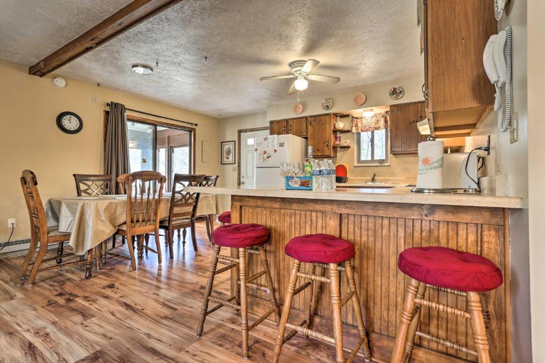Photo of Livingroom in Locust Lake Village