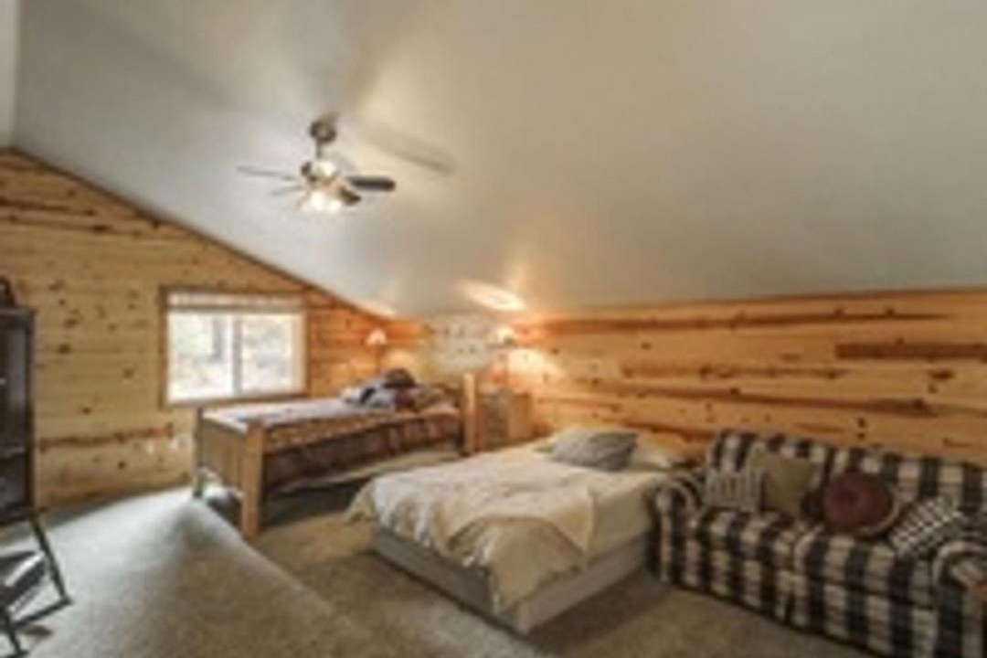 Photo of Bedroom in Cascade