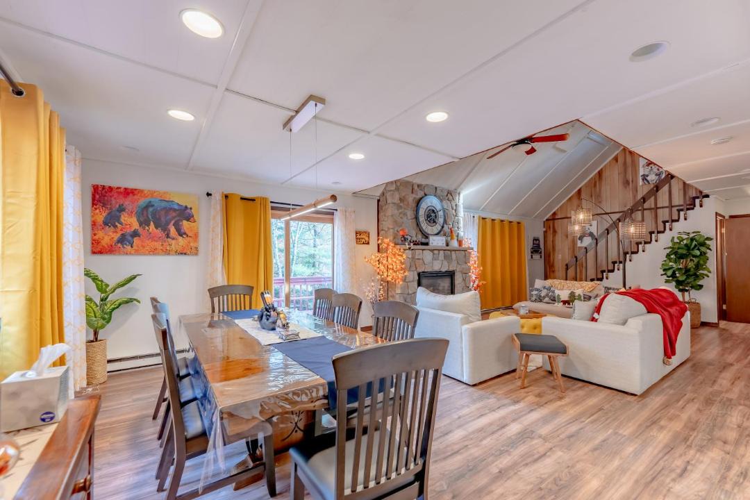 Photo of Others in Lake Harmony Estates