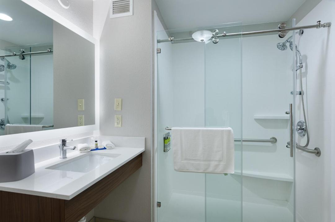 Photo of Bathroom in Weston