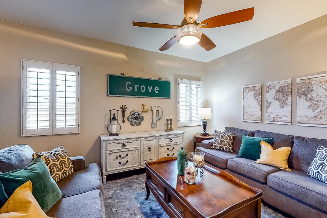 Photo of Livingroom in Gilbert