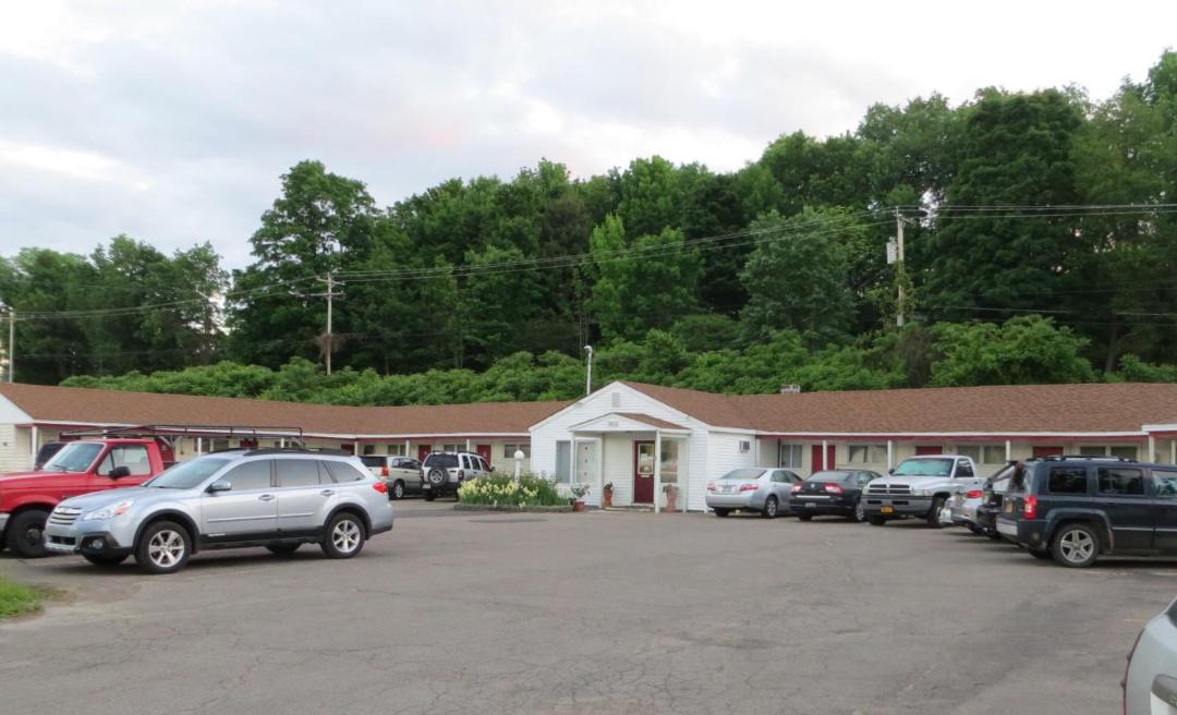 Photo of Others in Blodgett Mills
