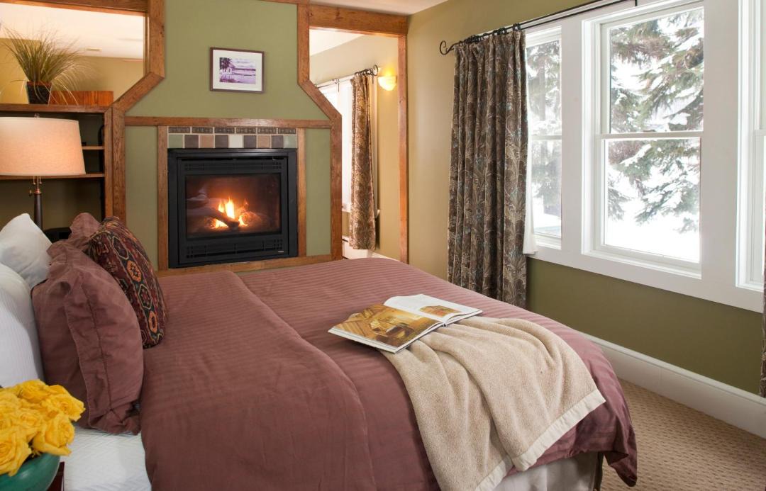 Photo of Bedroom in McHenry
