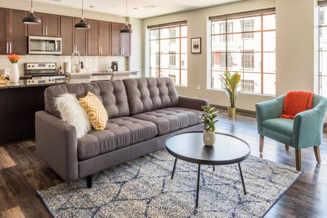 Photo of Livingroom in Scioto Mile
