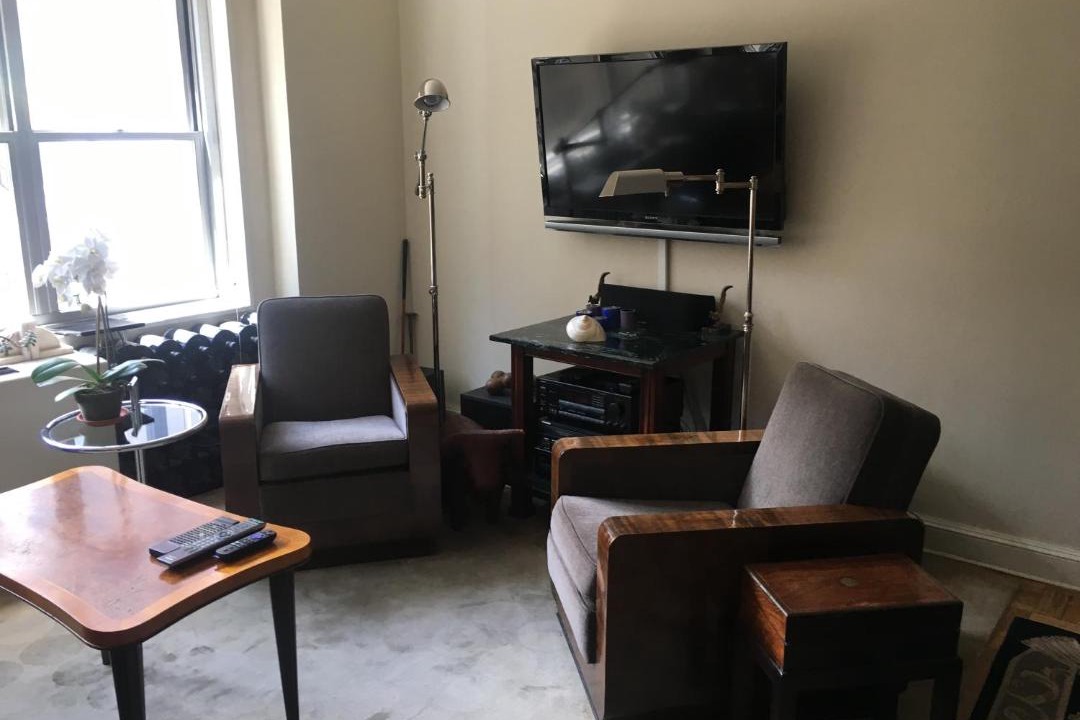 Photo of Livingroom in Midtown East