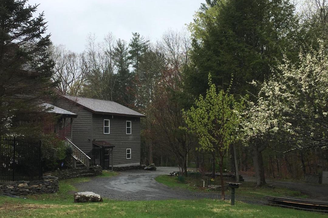 Photo of Buildings in Woodstock