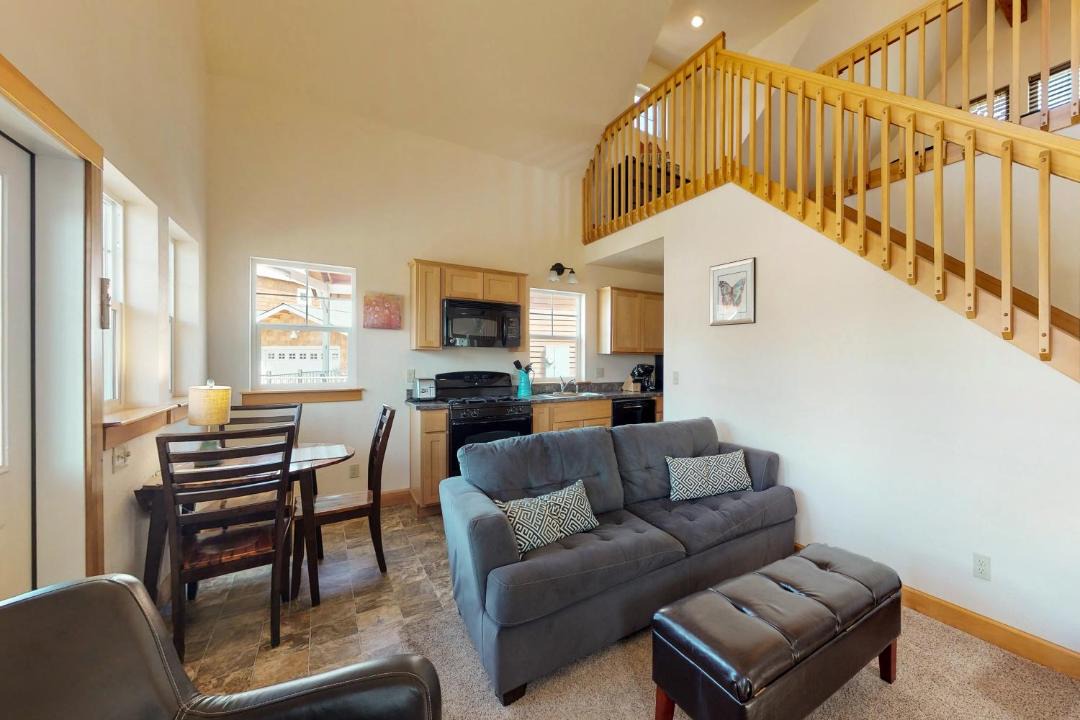 Photo of Livingroom in Dover Bay