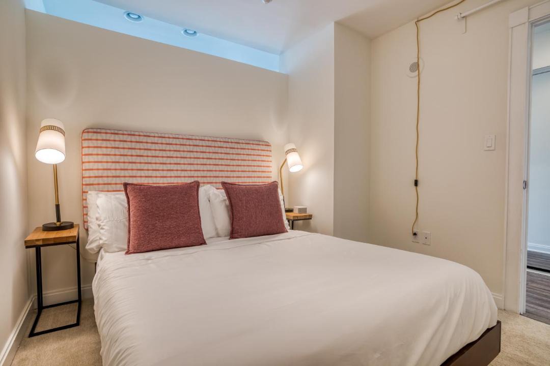 Photo of Bedroom in Center City West
