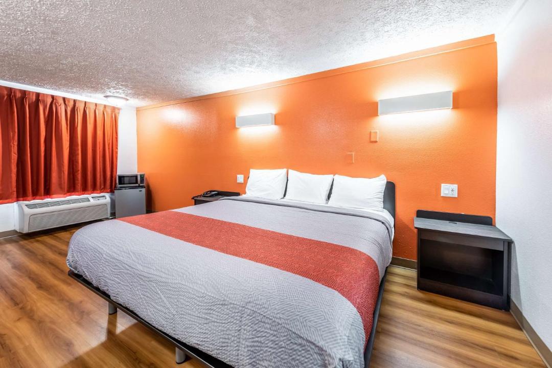 Photo of Bedroom in Mansfield