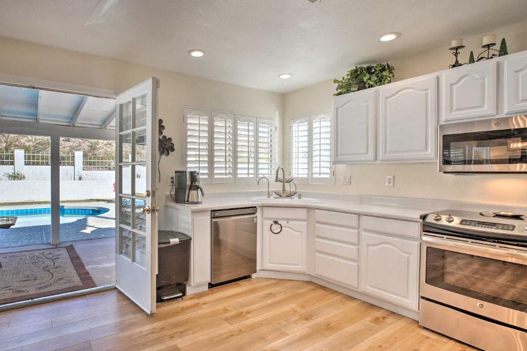 Photo of Kitchen in Desert Foothills Estates