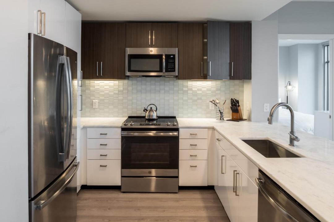 Photo of Kitchen in Woodmont Triangle