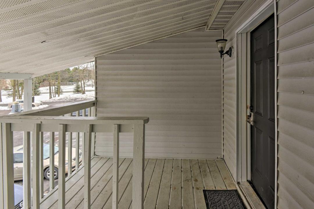 Photo of Patio Balcony in Mount Pocono