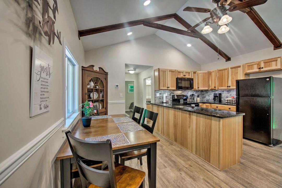 Photo of Kitchen in Fort Indiantown Gap