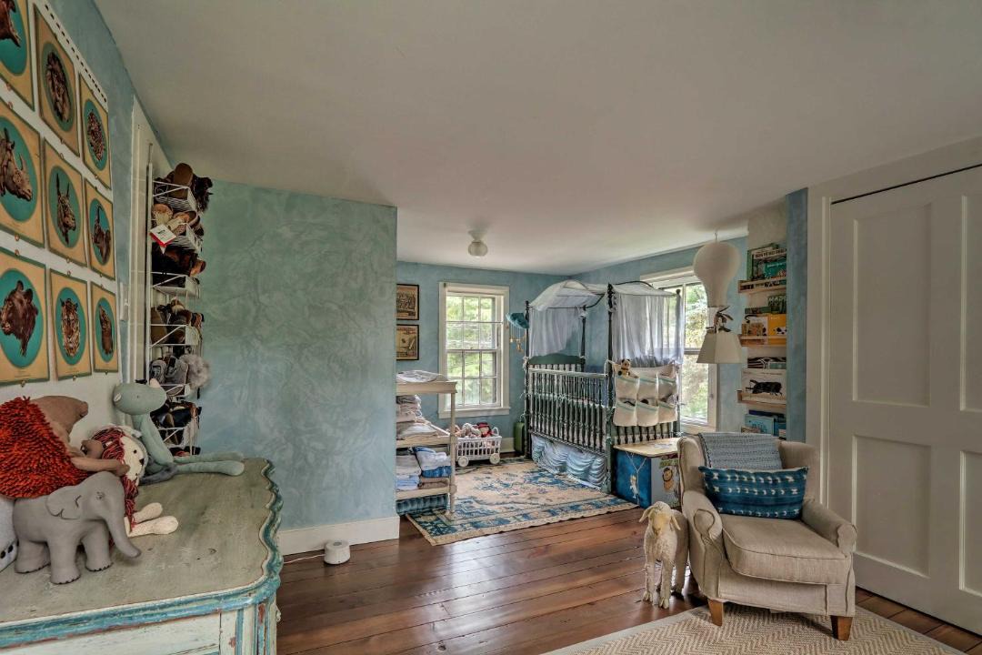 Photo of Livingroom in Rosemont