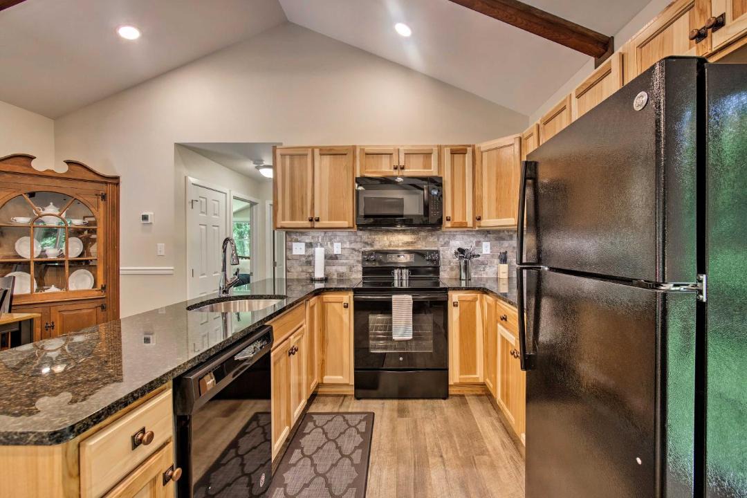 Photo of Kitchen in Fort Indiantown Gap