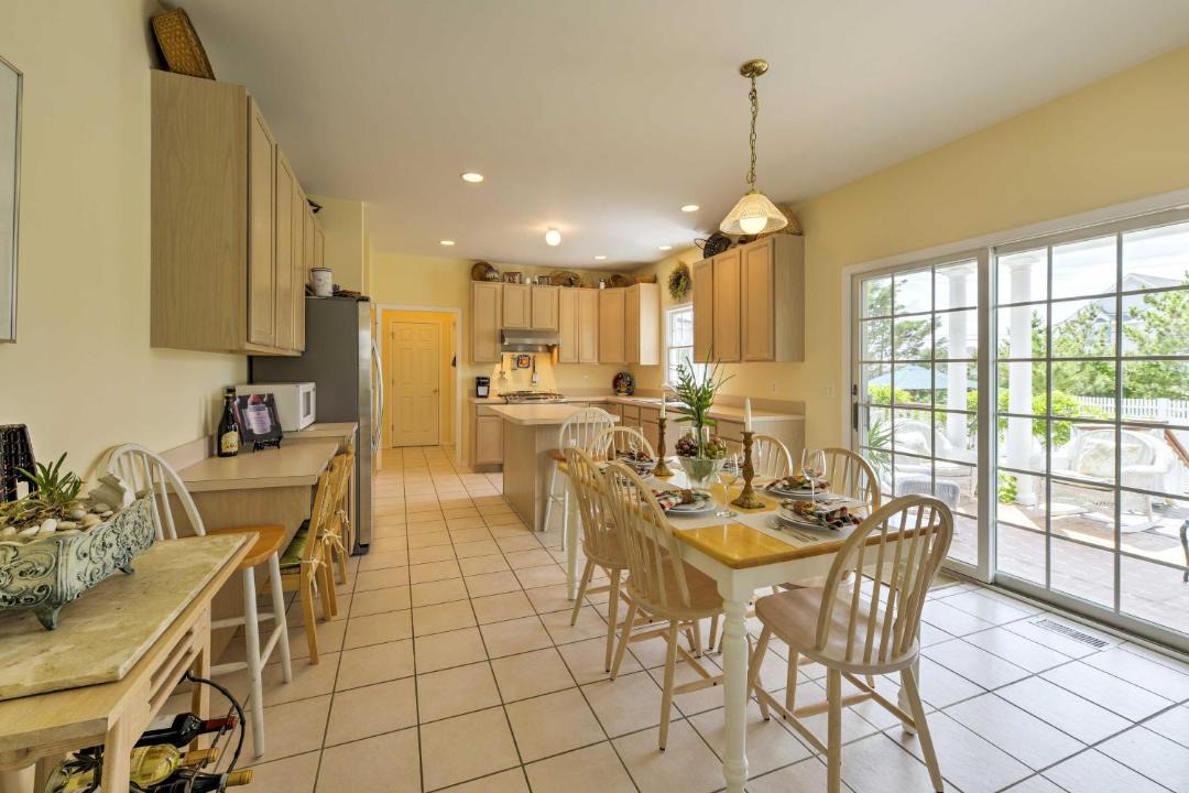 Photo of Kitchen in Mantoloking