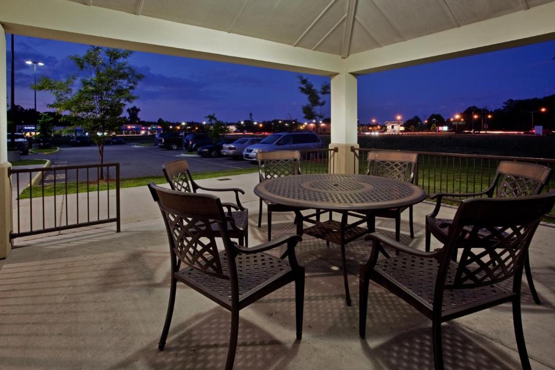 Photo of Patio Balcony in Western Branch North