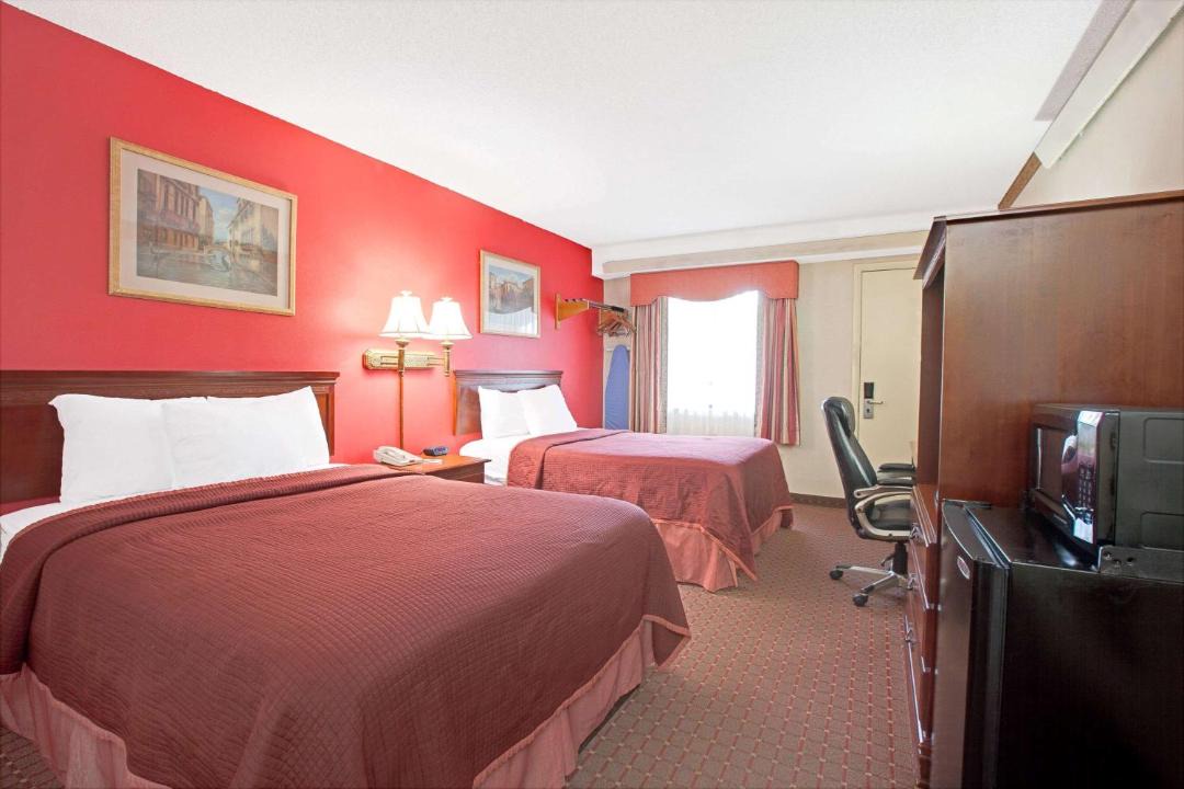 Photo of Bedroom in Parsippany