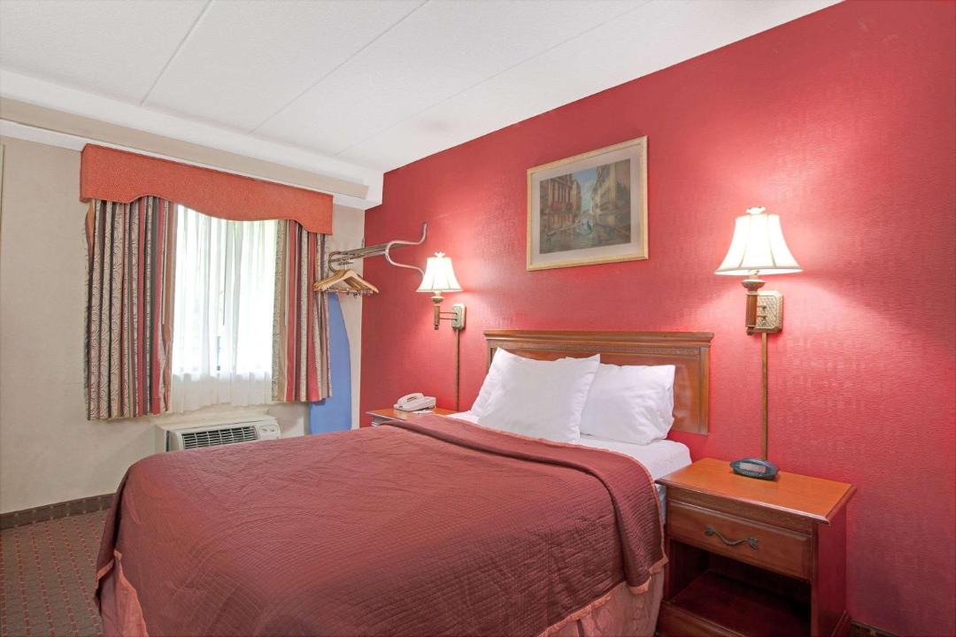 Photo of Bedroom in Parsippany