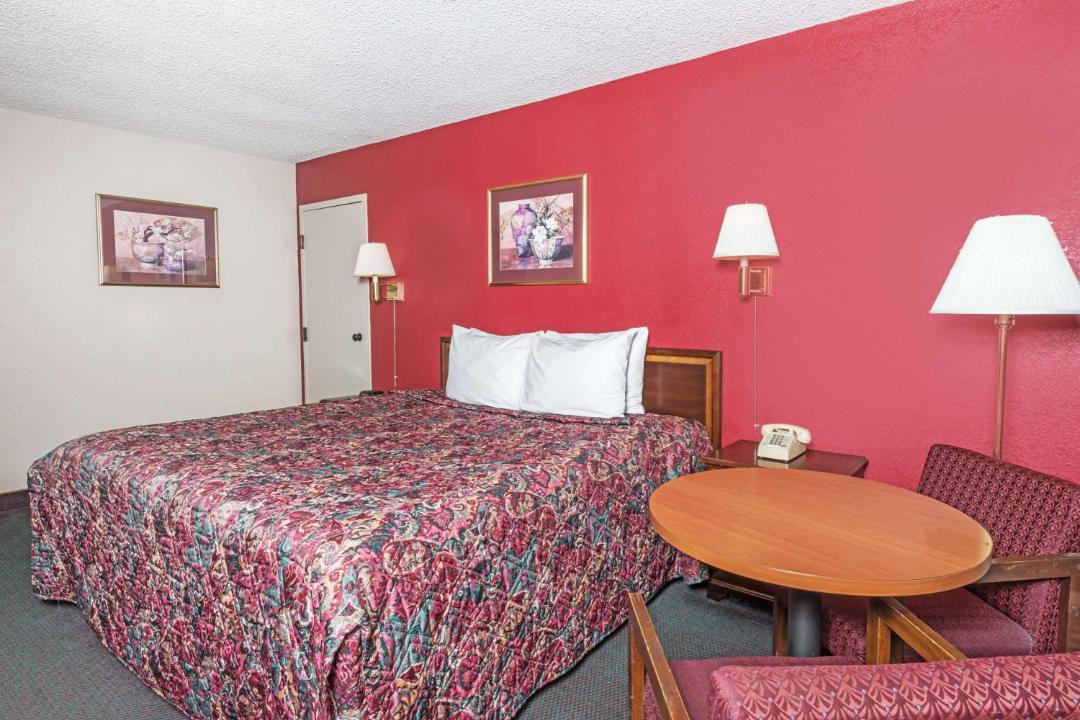 Photo of Bedroom in New Market