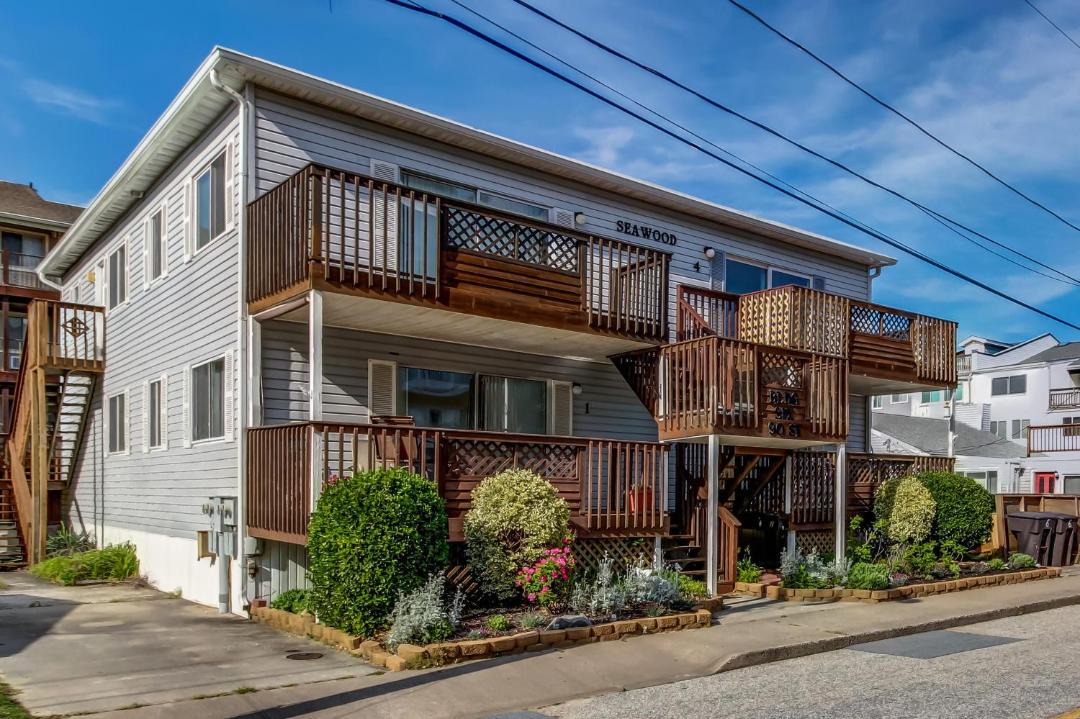 Photo of Buildings in North Ocean City