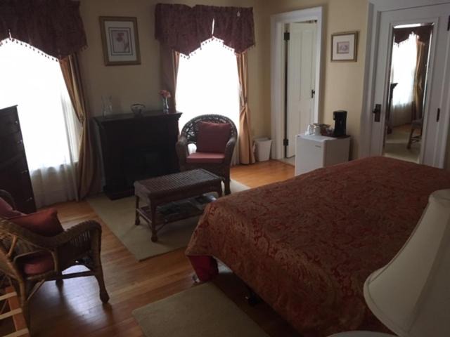 Photo of Bedroom in Girard