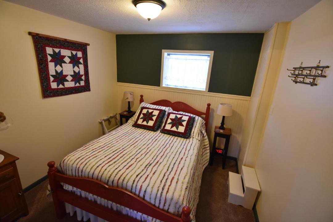 Photo of Bedroom in Willow Street