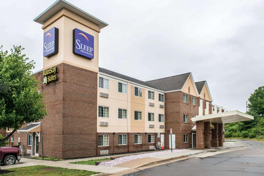 Photo of Buildings in South Hills