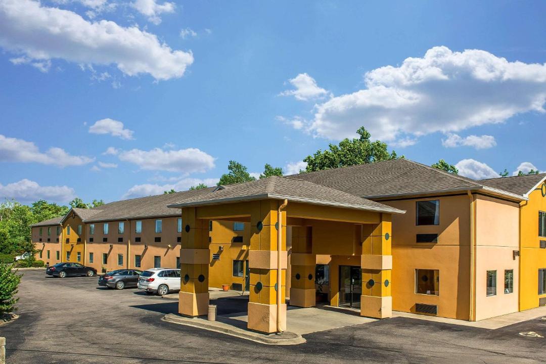 Photo of Buildings in Mason