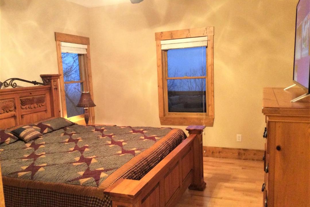 Photo of Bedroom in Ellijay