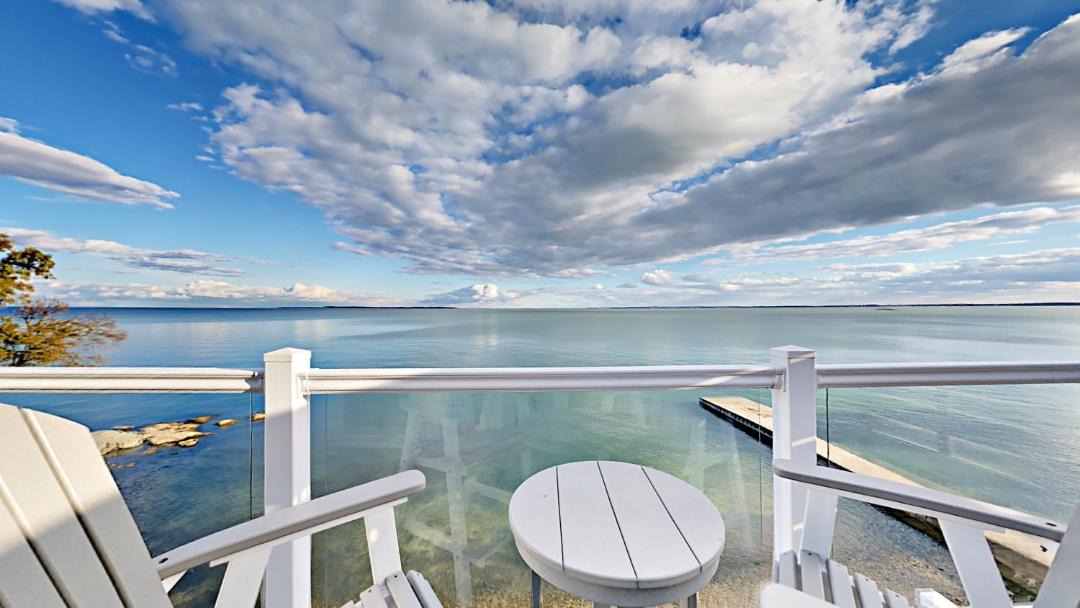 Photo of Patio Balcony in Put-in-Bay