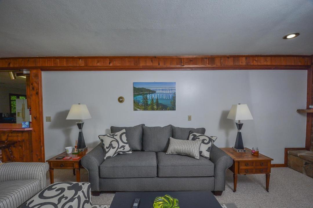 Photo of Livingroom in Thayerville